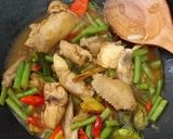 Foto langkah ke 7 dari resep Garang Asem atau Asem Asem Ayam Buncis.