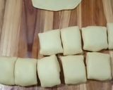 Foto langkah ke 8 dari resep Bolen Pisang Coklat Keju.