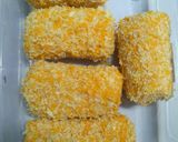 Foto langkah ke 4 dari resep Risoles Krispi Menu Berbuka.
