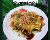 รูปขั้นตอนการทำที่ 7 ของ Hiroshima Okonomiyaki (พิซซ่าญี่ปุ่น ใส่เส้นและไข่)