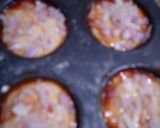 A picture of step 6 of Pizza muffins.