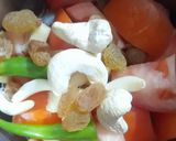 A picture of step 3 of Kolhapuri Mixed Veg Curry.