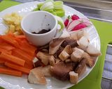 Foto del passaggio 3 della ricetta Zuppa di miso con maiale e funghi cardoncelli