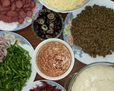 صورة لخطوة 1 من وصفة البيتزا الخطيره