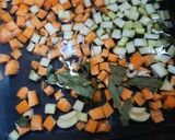 Foto del paso 1 de la receta: Olla que humea con mondongo, verduras y porotos