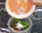 A picture of step 2 of Bhel Puri.