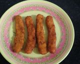 A picture of step 4 of Manchurian frankie roll.