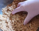 Foto del paso 2 de la receta: Turrón tipo mazapán con almendras, mantequilla de maní y cacao amargo