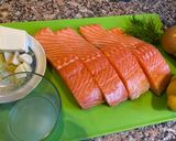Foto langkah ke 1 dari resep Salmon with lemon butter sauce.