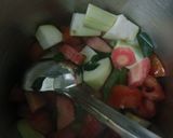 A picture of step 1 of Nutritious vegetable soup.