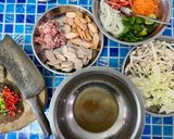 A picture of step 2 of Yum Woon Sen (Thai Glass Noodle Salad).