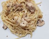 Foto langkah ke 4 dari resep Spaghetti Saus Cream Ayam Jamur.