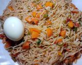A picture of step 4 of Fried noodles.