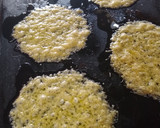 Foto del paso 1 de la receta: Canastita de queso con ensalada fresca