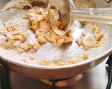 A picture of step 2 of Wheat flour (Aate) ka Halwa.