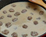 Kapros-tejszínes húsgolyók recept fázis 12 fotója