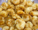 รูปขั้นตอนการทำที่ 3 ของ กุ้งผัดเนยกระเทียม
