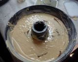 Φωτογραφία βήματος 7 της συνταγής Κέικ βανίλιας με κυματιστό κακάο στη μέση της μανούλας, Αντώνης