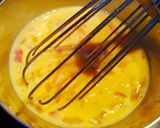 चीज़ फ्रेंच ऑमलेट (cheese french omelette recipe in Hindi) रेसिपी चरण 3 फोटो