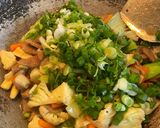 Foto langkah ke 5 dari resep 3. Tumis mix veggies.