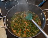 A picture of step 5 of Saag Paneer.