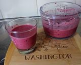 Foto del paso 3 de la receta: Smoothie de Barbie de frutos rojos