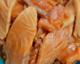 Foto langkah ke 2 dari resep Salmon Mentai Party Pack.