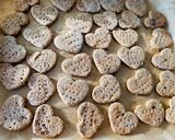 A picture of step 6 of Baked dates puri.
