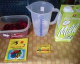 Foto langkah ke 1 dari resep Es jelly susu buah naga.