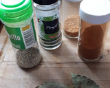 Foto del paso 2 de la receta: 73. Muslitos asados