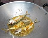 Foto langkah ke 2 dari resep Ikan Kembung Goreng.