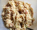 Foto langkah ke 1 dari resep Cup Mie Kornet.