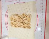 Foto langkah ke 3 dari resep Banana Strudel.