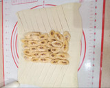 Foto langkah ke 3 dari resep Banana Strudel.