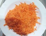 Foto langkah ke 1 dari resep Tumis wortel siram telor.