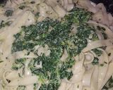 Foto del paso 3 de la receta: Espinacas a la crema con spaghettis