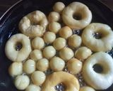 Foto langkah ke 7 dari resep Donat ekonomis simpel.