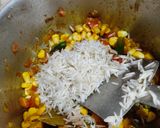 A picture of step 4 of Corn Pulao.