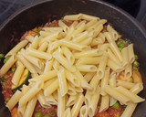 Foto del paso 3 de la receta: Macarrones con calabacín, guisantes y jamón