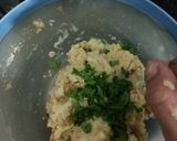 A picture of step 2 of Cheesy potato coins 😋.