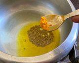 आलू मटर वाली खिचड़ी (Aloo Matar wali khichdi recipe in hindi) रेसिपी चरण 2 फोटो
