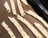 Foto del paso 4 de la receta: Bizcochitos salados de queso (tipo cracker)