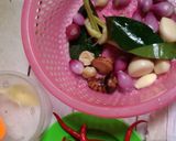 Foto langkah ke 1 dari resep Sambal goreng kentang ati petai.