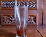Foto langkah ke 3 dari resep Ice Tea Honey Yakult.