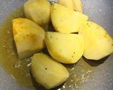 A picture of step 3 of Railway mutton curry.