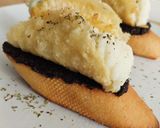 Foto del paso 11 de la receta: Pincho de cono de parmesano relleno de brandada y olivada