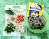 Foto langkah ke 1 dari resep Udang Tumis Cabe Ijo.