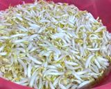 Foto langkah ke 1 dari resep Tumis Tauge Teri.
