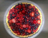 Foto del paso 11 de la receta: Pastel de Crema Pastelera y Frutos Rojos