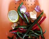 Foto langkah ke 2 dari resep Ikan Sambal Cobek Khas Sunda.
